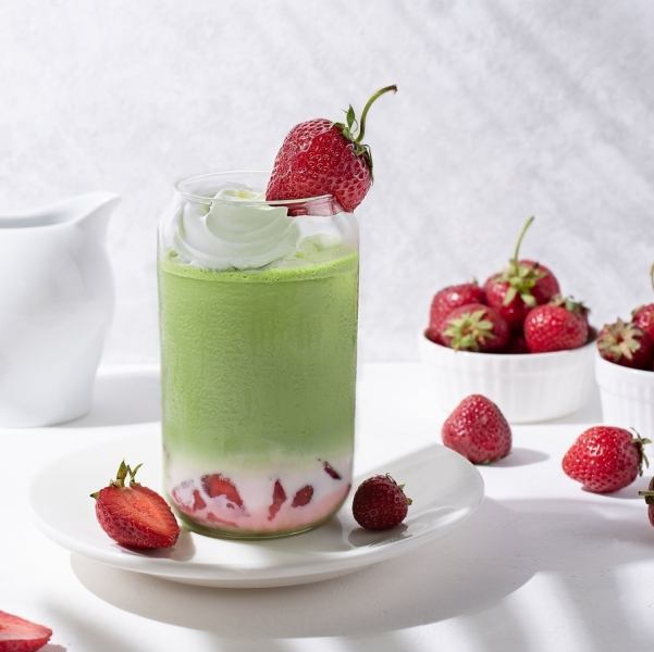 Seasonal 「いちご抹茶ラテ」