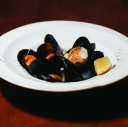 ムール貝白ワイン蒸し