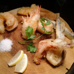 魚介フリットの盛り合わせ
