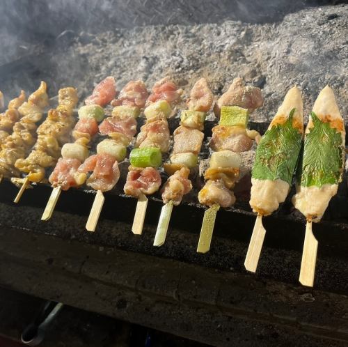 【炭火が香る♪】職人魂が宿る自慢の焼き鳥