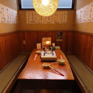 6名様でご利用可能なテーブル席を1席ご用意しております。