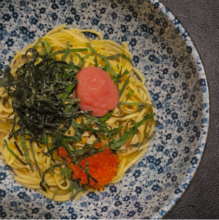 汲み上げ湯葉とたらこ 昆布だしであっさりと