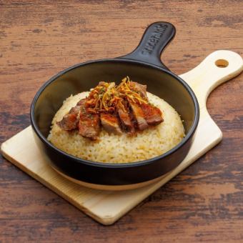 육즙 스테이크 마늘 쌀