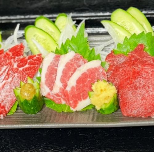 馬刺盛り合せ(1人前)