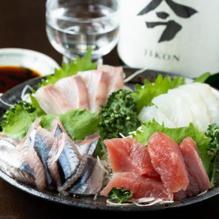【お気軽宴会コース4,400円】湘南地魚刺盛付き!料理5品&ビール付き飲み放題