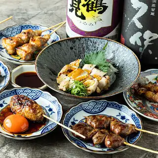 90分飲み放題付◎「地鶏コース」地鶏炙りと名物つくね、地鶏もも串、たたき等を堪能！