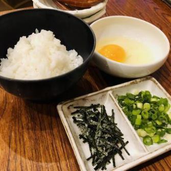 【〆まで味わう】雑炊セット（ごはん・たまご・どん辛）