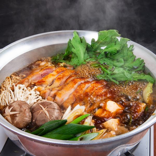 【産地直送】糸島鶏の旨みを凝縮!濃厚卵で味わう至高の「鶏すき焼きコース」☆4,400円(税込)☆