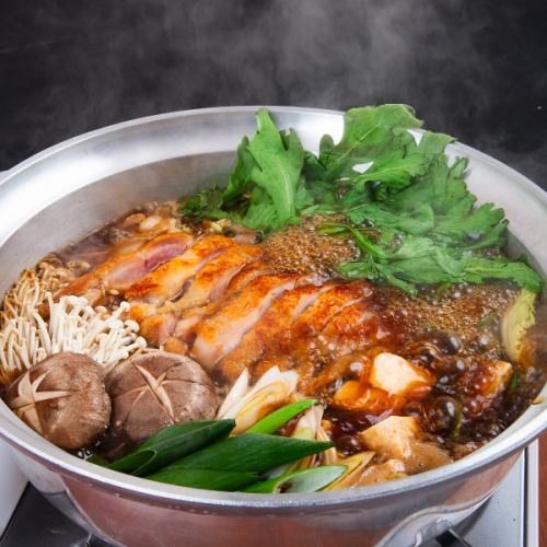 【産地直送】糸島鶏の旨みを凝縮！濃厚卵で味わう至高の「鶏すき焼きコース」☆4,400円（税込）☆