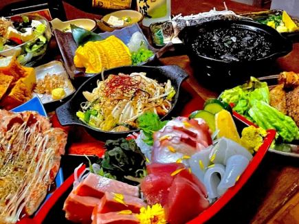 ◆当日予約OK◆≪4500円コース≫お刺身盛りやホルモン鉄板焼きなど全10品+3時間飲み放題付き