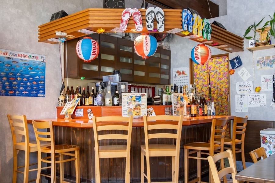 アルコール消毒、検温、飛沫防止シートなどコロナウイルス感染予防に取り組んでおります。