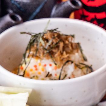 【最後一杯】自製的粳米和焙茶溫暖你的身體和靈魂。