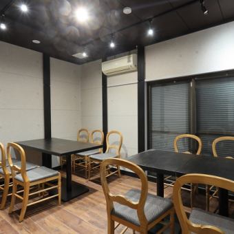 【半個室テーブル：4×2】席のご指定はご遠慮いただいております。