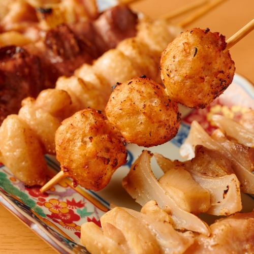 もも/ネギ間/かわ/ささみ/軟骨/つくね/ぼんじり/ししとう/しいたけ/ピーマン