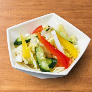 彩り野菜の水キムチ