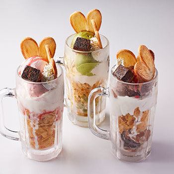 ジョッキパフェ(チョコ/イチゴ/抹茶)中ジョッキ
