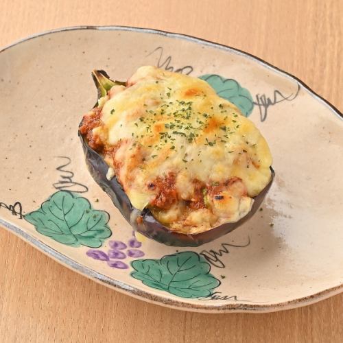 Kamo eggplant baked with Echigo miso and cheese