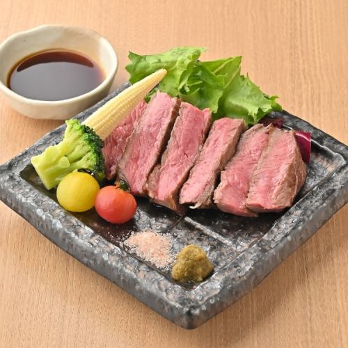 Echigo black beef shoulder steak