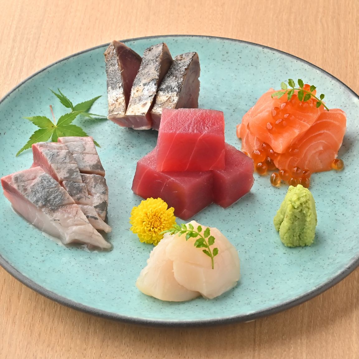 Seasonal fish selected by experienced connoisseurs