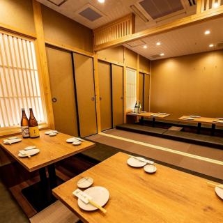 We also provide private rooms for large parties.A completely private room with a Japanese atmosphere.Refresh your mind and body in a calm atmosphere and sophisticated interior.We promise you the ultimate relaxation.