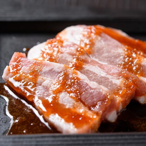 테지카르비(돼지)