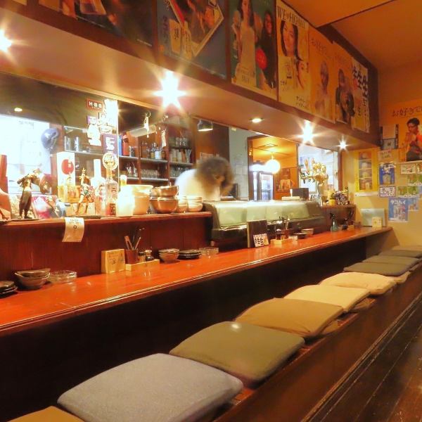 忘新年会・歓送迎会、合コンや女子会、サークルの打ち上げ等、居酒家Shimaでは様々なシーンにご対応!少人数のお客様には【新鮮鮮魚がズラリ!】ショーケースに並ぶ鮮魚の見れるカウンター席。料理人の調理を見れるライブ感+気さくなスタッフとの会話で盛り上がること間違いなし!もちろん店内の消毒も徹底しております!