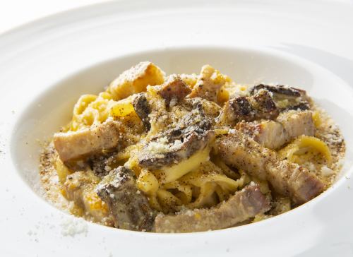 Carbonara with pancetta and porcini mushrooms