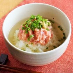 鮪茶漬け