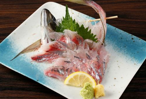 アジ姿刺身