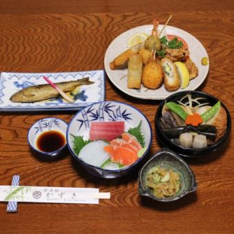 6道菜3,000日元（含税3,300日元）套餐含3道生鱼片