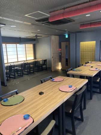 A private tatami room on the second floor.For memorial services and banquets ◎ Up to 30 people are OK.Capable of accommodating up to 20 people on chairs and 30 people on tatami mats (cushions)