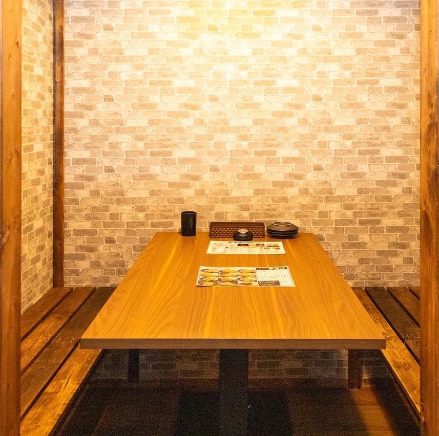 デートにぴったりな完全個室もご用意しております!
