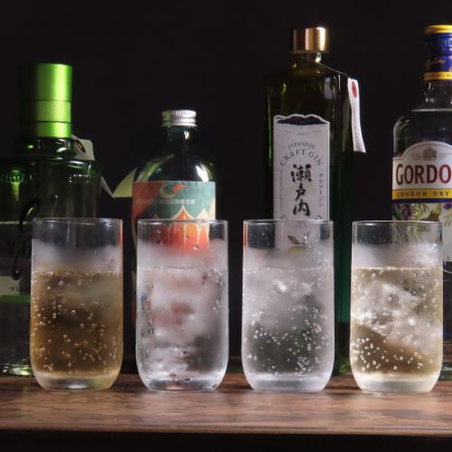ピアットアルテで体験するジン4種飲み比べ