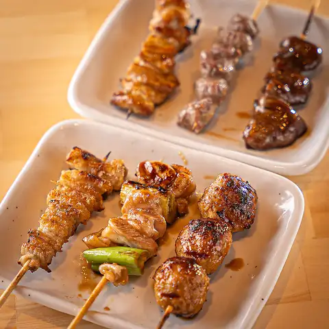 ≪来たら頼むべし！≫焼き鳥　1本176円（税込）～