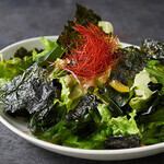 ワカメとのりのサラダ