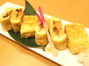 Unagi-maki (eel roll)