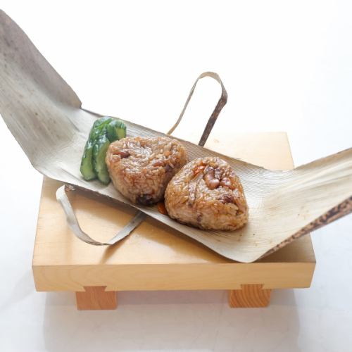 北村しょうゆの焦がしかしわ飯