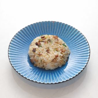 北村しょうゆのニンニク焦がしチャーハン