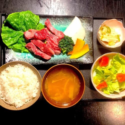 信州プレミアム牛かるび定食