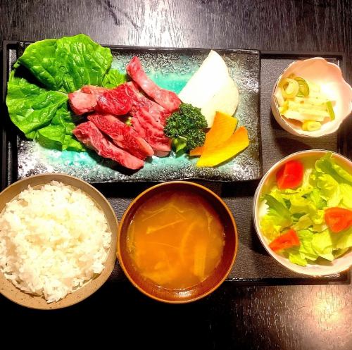 信州プレミアム牛かるび定食