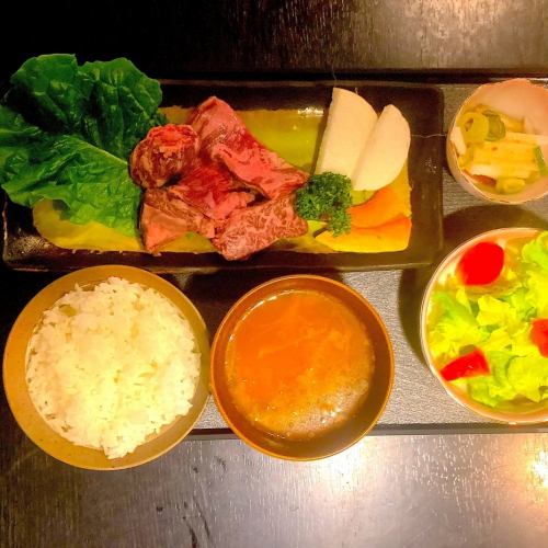 牛はらみ定食