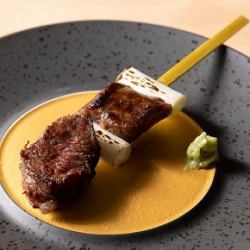 [Recommended] Charcoal-grilled Wagyu beef skewers