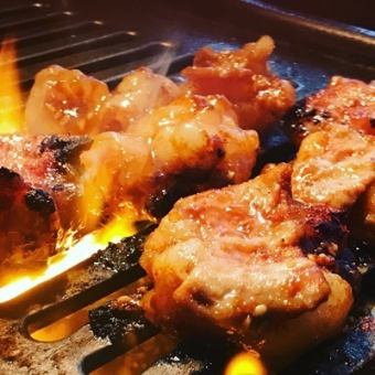 [Wagyu beef] Fatty beef hormone sauce/salt