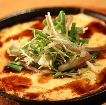 アツアツ美味しい！鉄板焼メニュー！「山芋鉄板」など