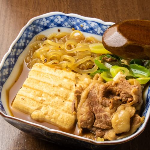 【肉豆】肉の旨味がしみ込んだ豆腐は絶品！当店おススメの一品です♪ぜひ一度、ご堪能ください！