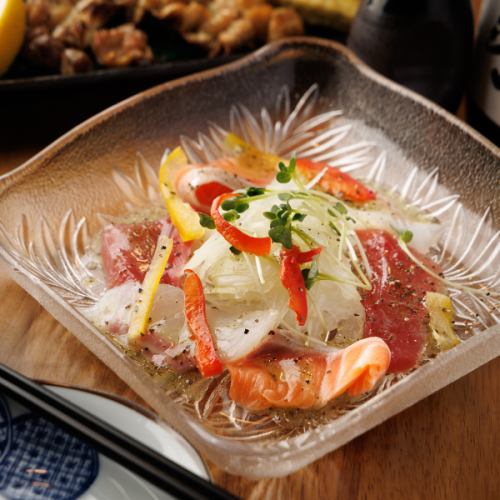 鮮魚の彩りカルパッチョ