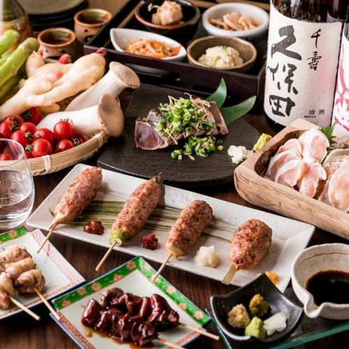 [Premium course of our specialty grilled raw meatballs and charcoal-grilled chicken] 14 dishes in total, 2.5 hours of all-you-can-drink included, 7,000 yen (tax included)