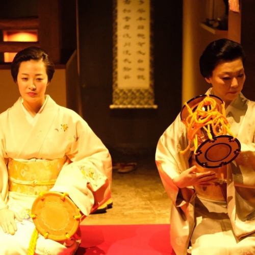 [Special banquet course with a geisha's entertainment] 15,000 yen (tax included) with 2 hours of all-you-can-drink