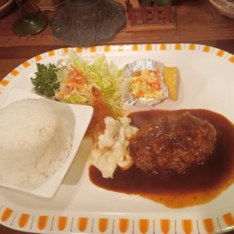 デミグラスハンバーグ