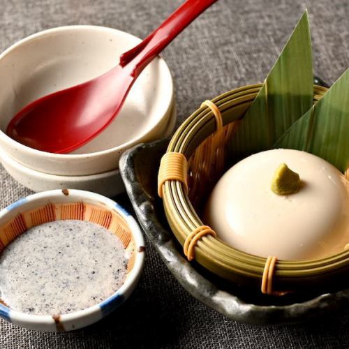 黒胡麻豆乳豆腐
